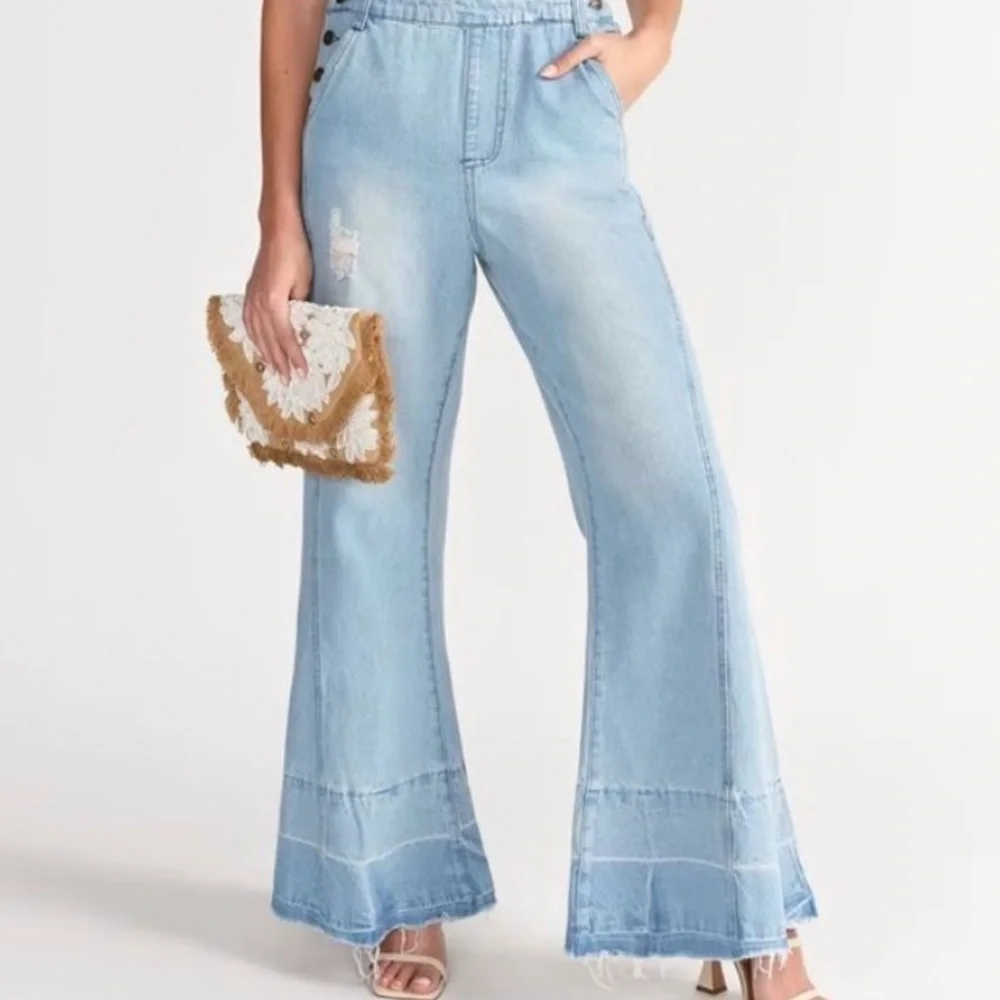 Aaron & Amber Flare Leg Frayed Hem Denim Overall Size Small light washed flared - Picture 3 of 5